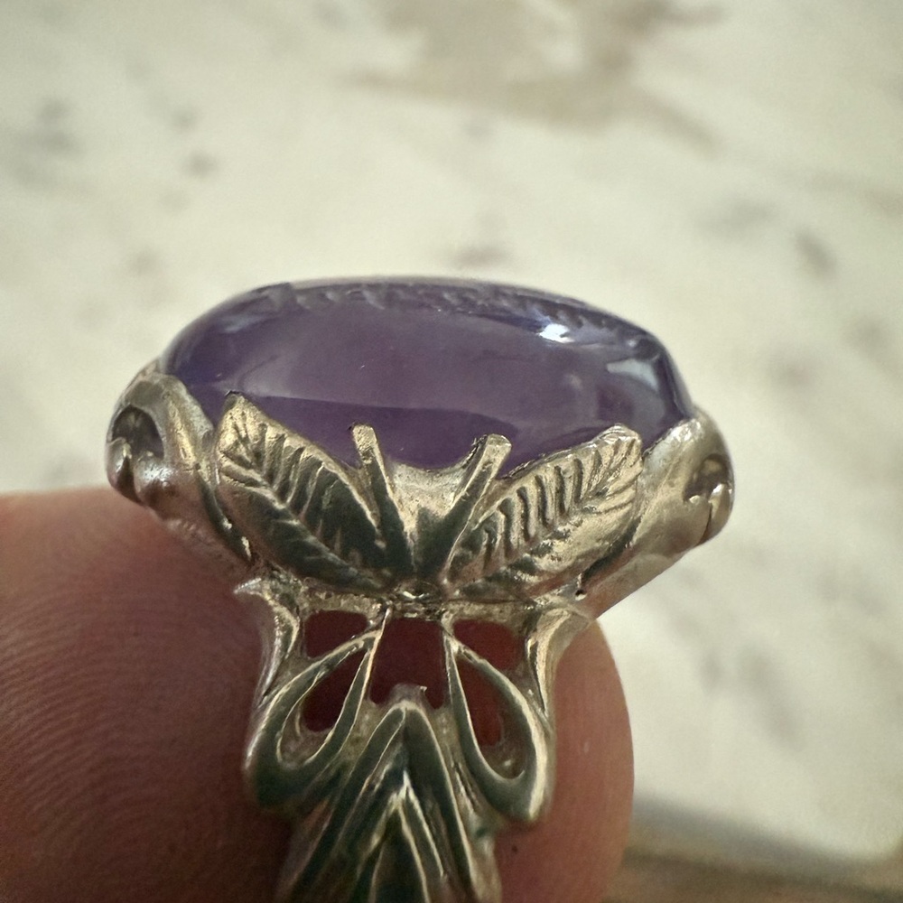 Elegant Purple Stone Silver Ring size 11. Men/ women ring.